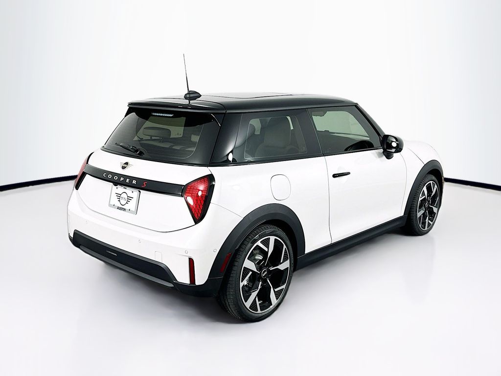 New 2025 White MINI Iconic image 5