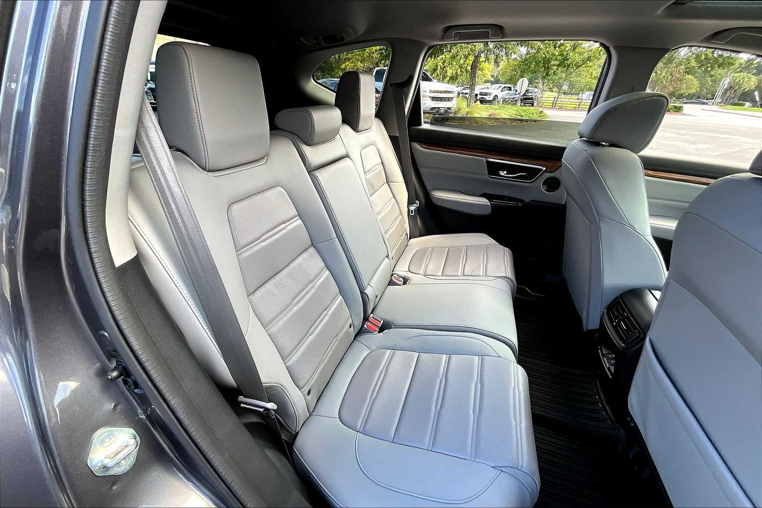 2022 Honda CR-V EX-L photo 19