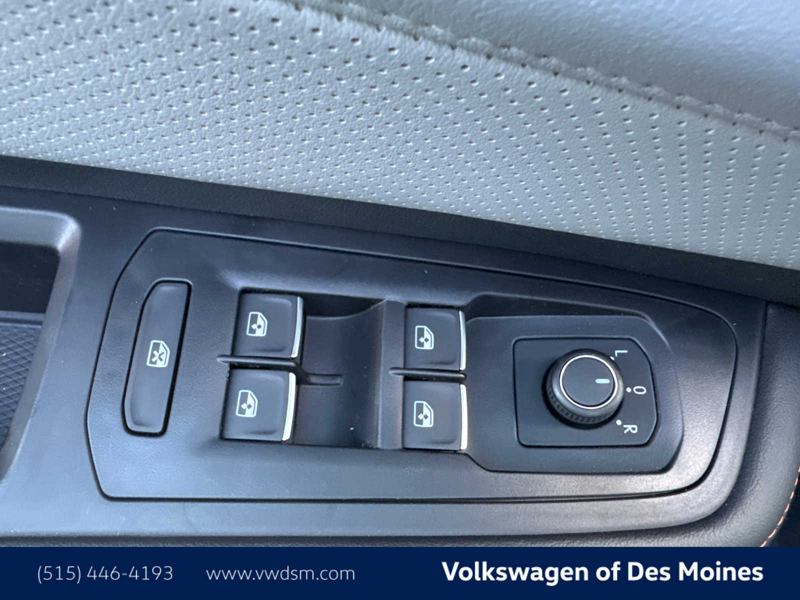 2025 Volkswagen Atlas Peak Edition SE photo 21