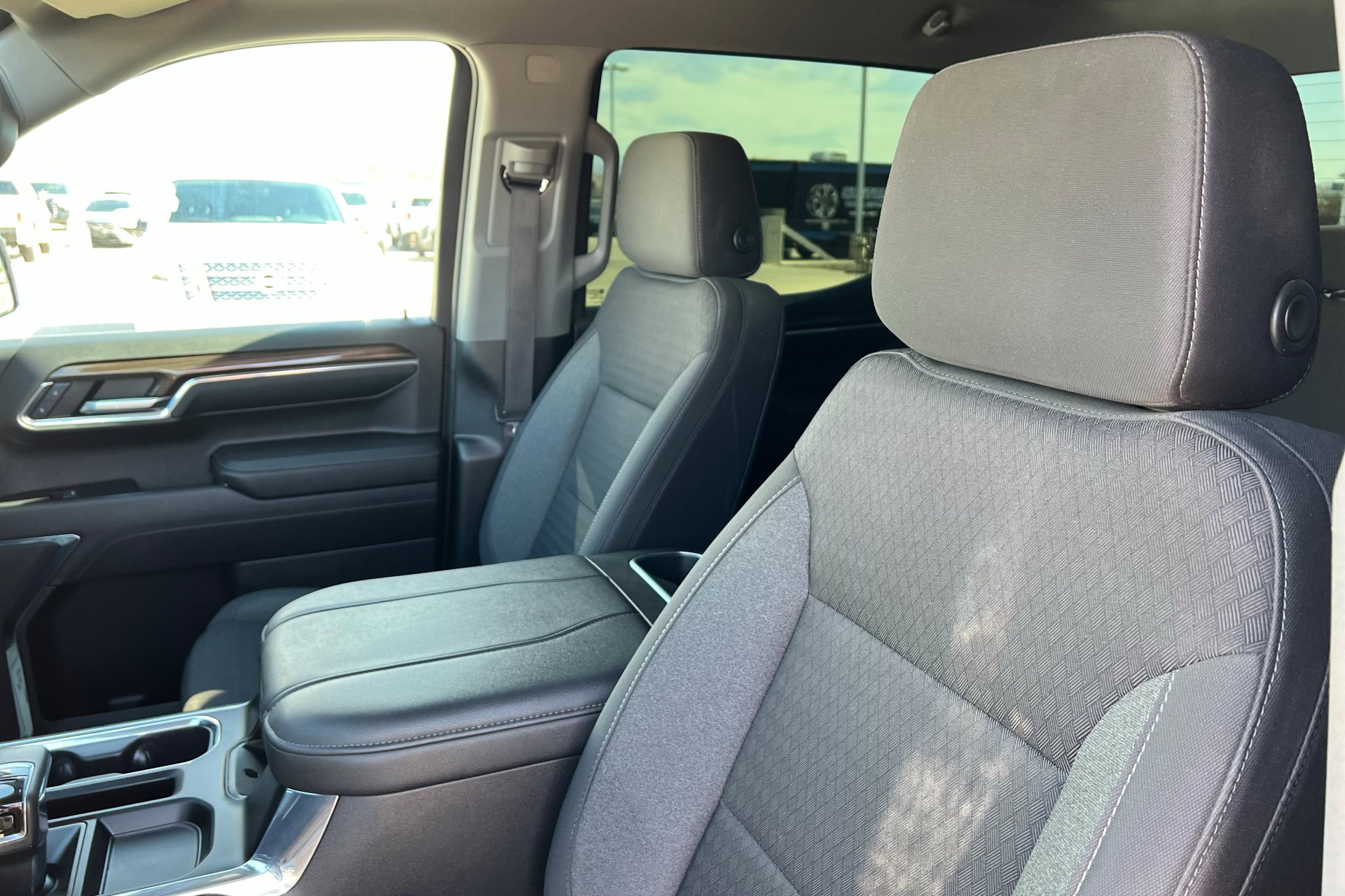 2023 Chevrolet Silverado 1500 LT Trail Boss photo 16