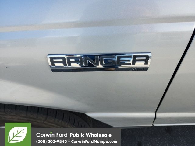 2009 Ford Ranger XLT photo 11
