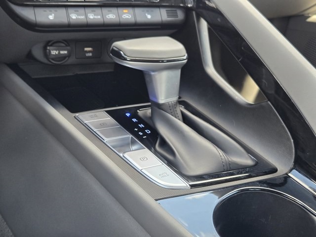 2024 Hyundai Elantra SEL Convenience photo 17