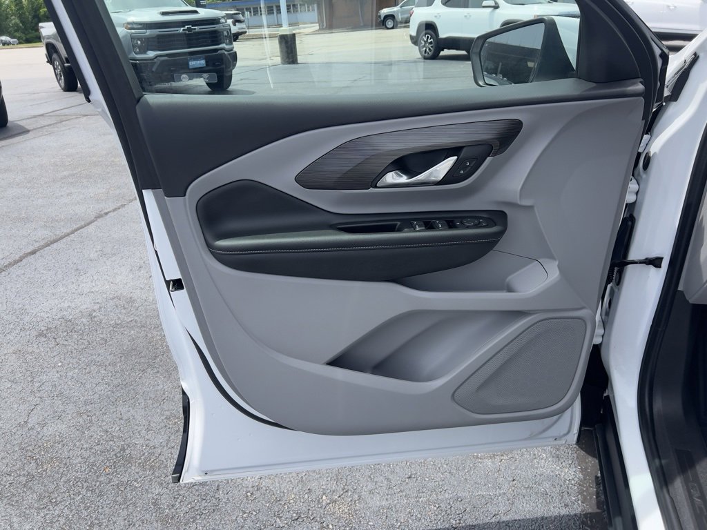 2024 Gmc Terrain SLE photo 14