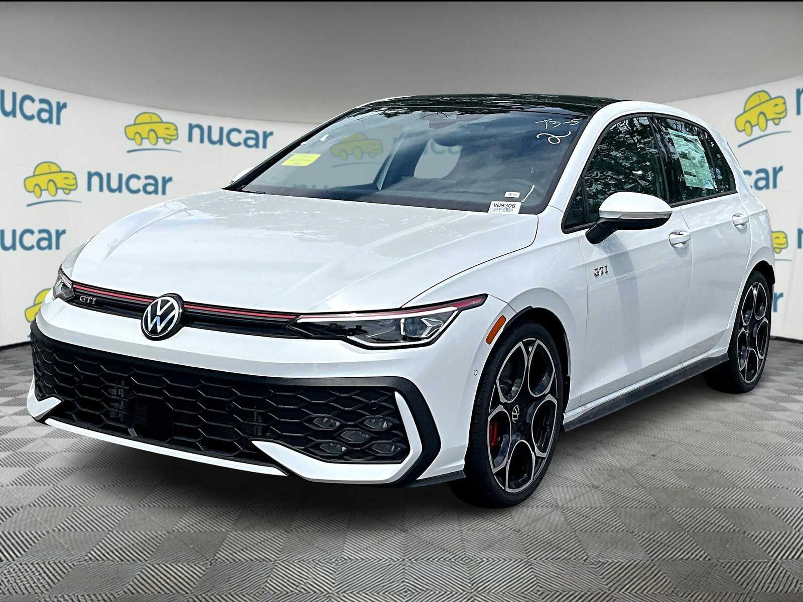 2025 Volkswagen Golf GTI Autobahn photo 3