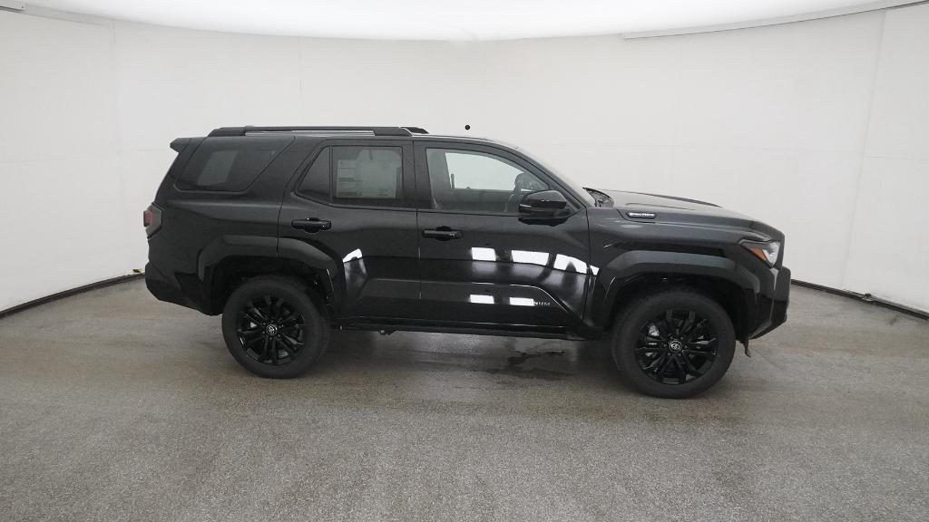 2025 Toyota 4Runner photo 25