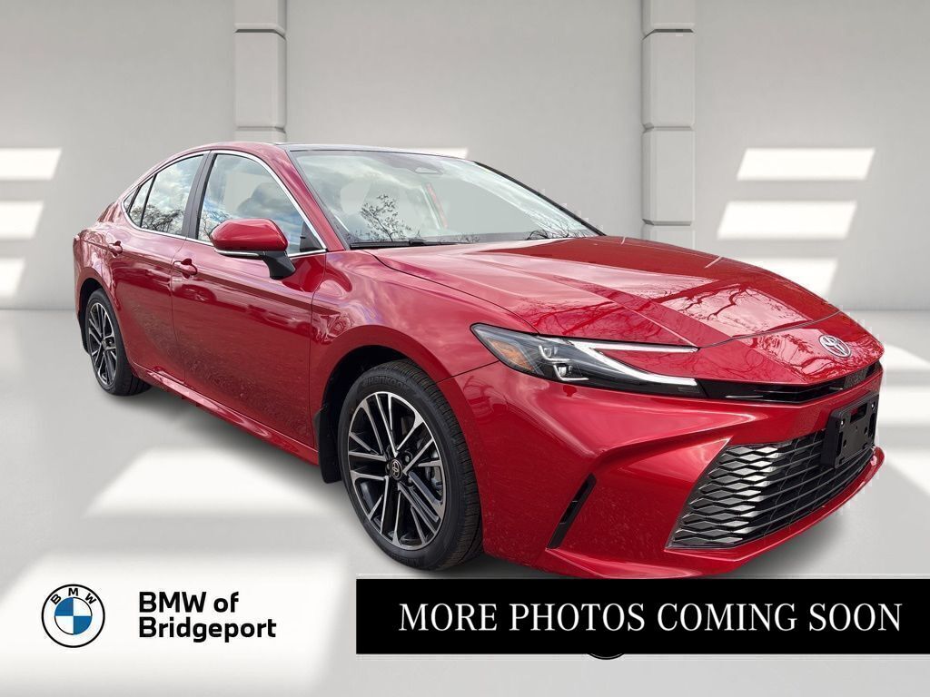 2026 Toyota Camry XLE's photo