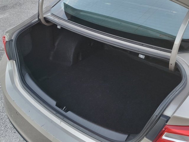 2023 Chevrolet Malibu 1LT photo 4