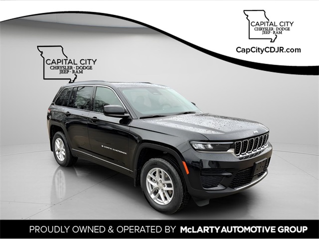 2025 Jeep Grand Cherokee Laredo's photo