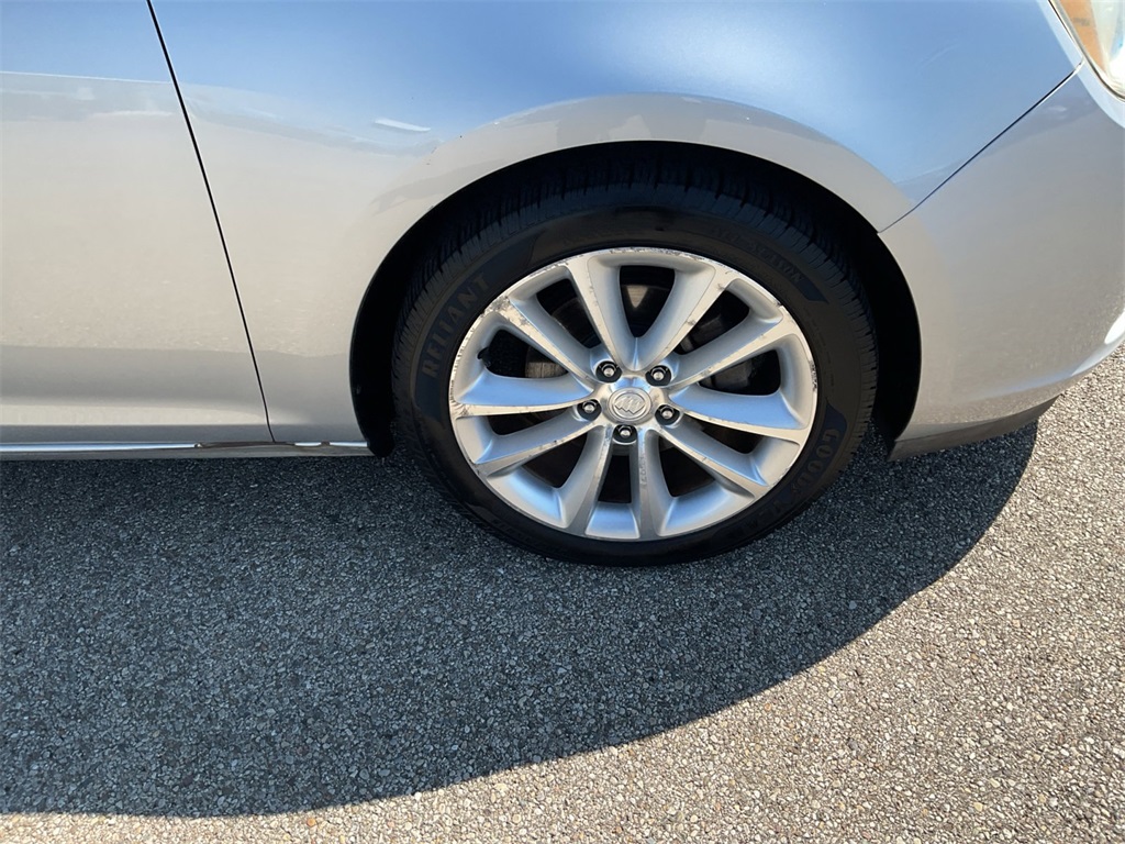2014 Buick Verano Base photo 19