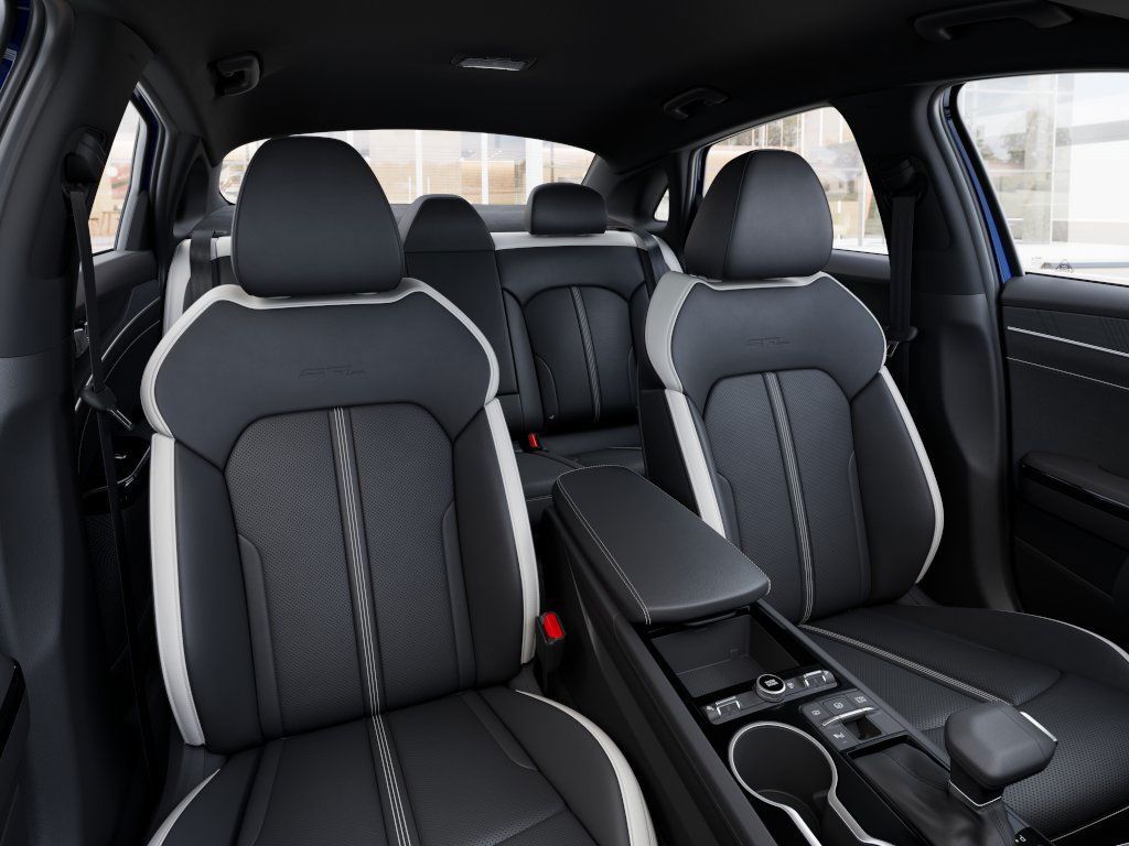 2026 Kia K5 GT-Line photo 15