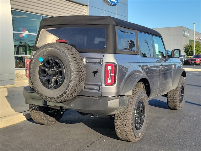 2024 Ford Bronco Wildtrak photo 5