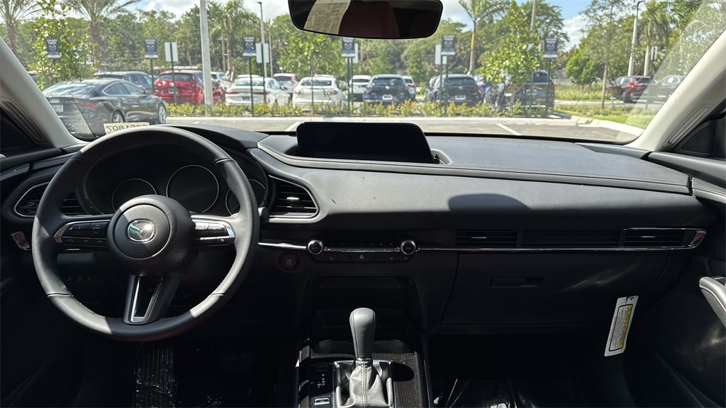 2025 Mazda CX-30 2.5 S Carbon photo 14