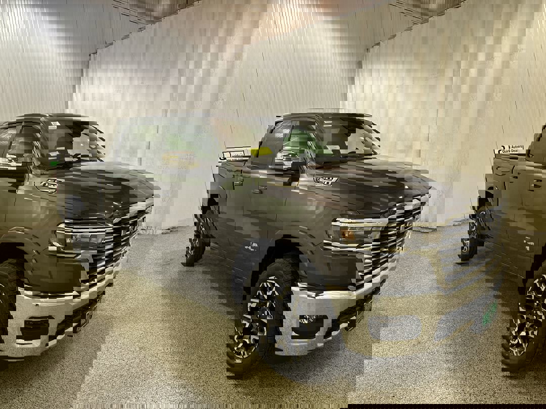 2026 RAM Ram 1500 Pickup Laramie's photo