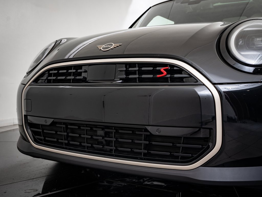2025 Mini Cooper Hardtop S photo 3