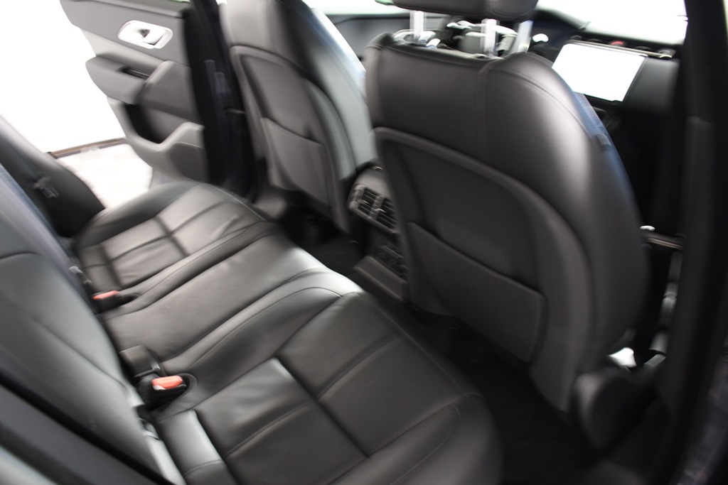 2025 Land Rover Range Rover Velar SE photo 20