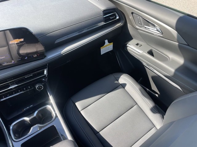 2026 Chevrolet Traverse photo 15