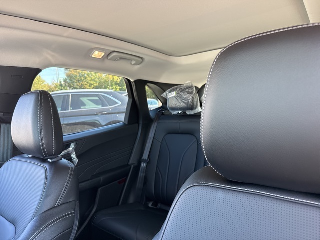 2025 Ford Escape Plug-In Hybrid Base photo 24