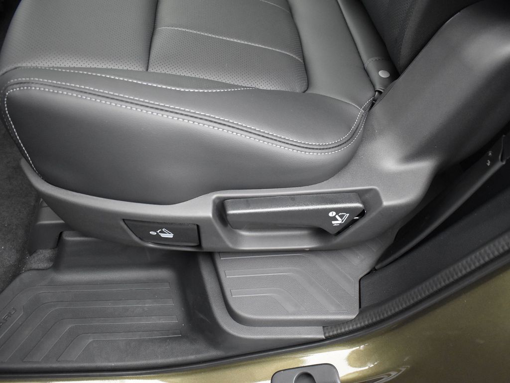 2025 Subaru Ascent Touring photo 19