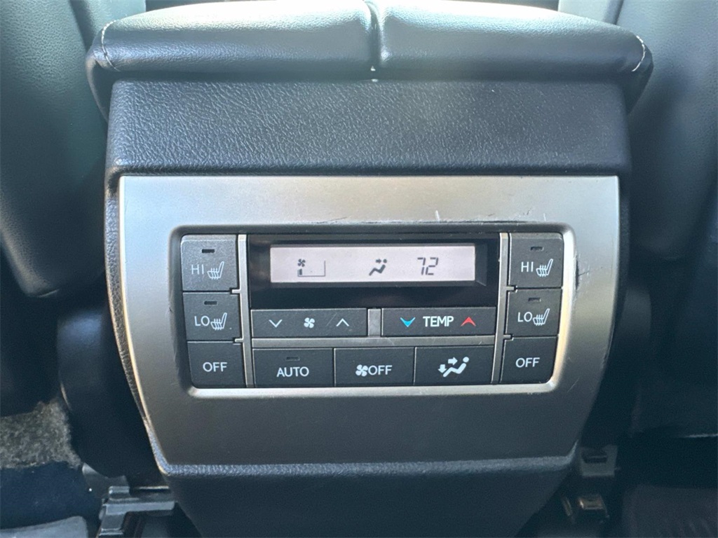 2019 Lexus GX 460 photo 13