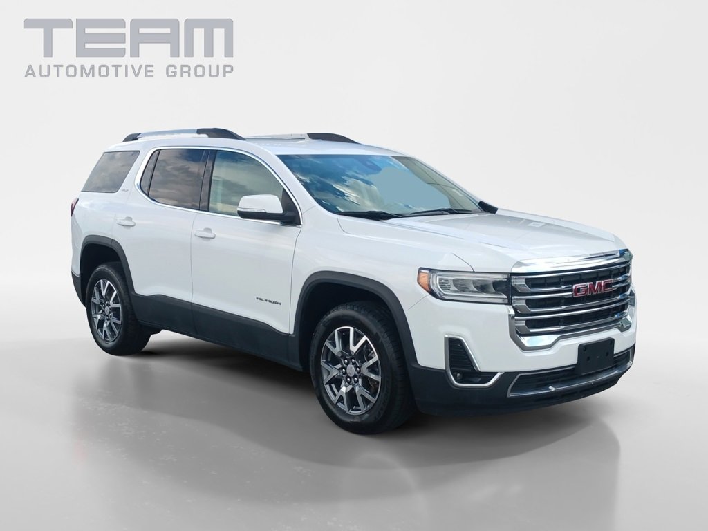 2023 GMC Acadia SLT's photo