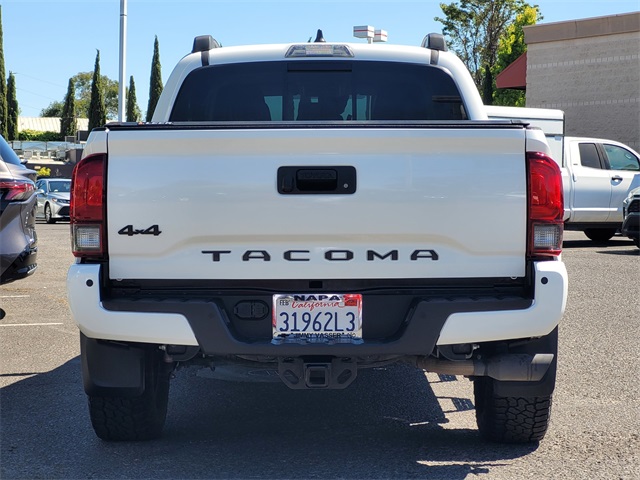 2022 Toyota Tacoma SR5 V6 photo 7
