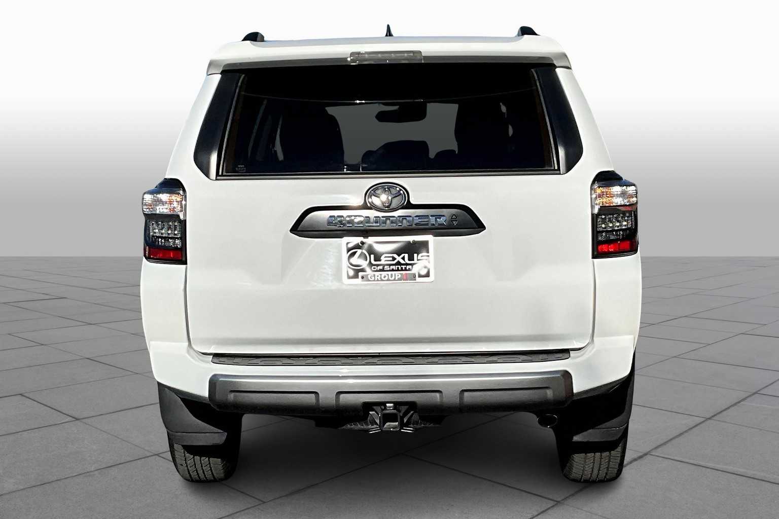 2024 Toyota 4Runner TRD Off-Road Premium photo 4