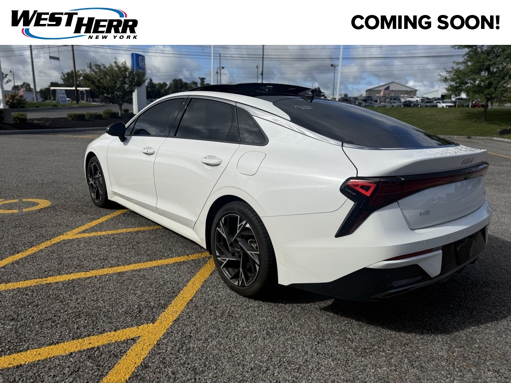 2025 Kia K5 GT-Line photo 3