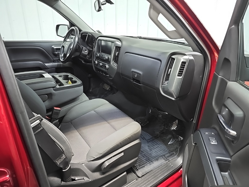 2018 Chevrolet Silverado 1500 LT photo 15