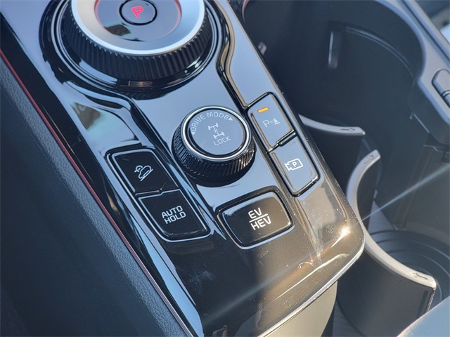 2025 Kia Sportage Plug-In Hybrid X-Line Prestige photo 18