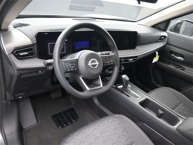 2026 Nissan Kicks SV photo 16