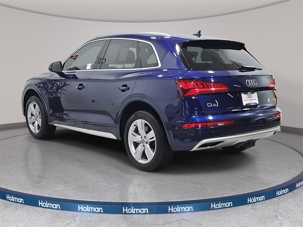 2018 Audi Q5 2.0T Premium Plus photo 2