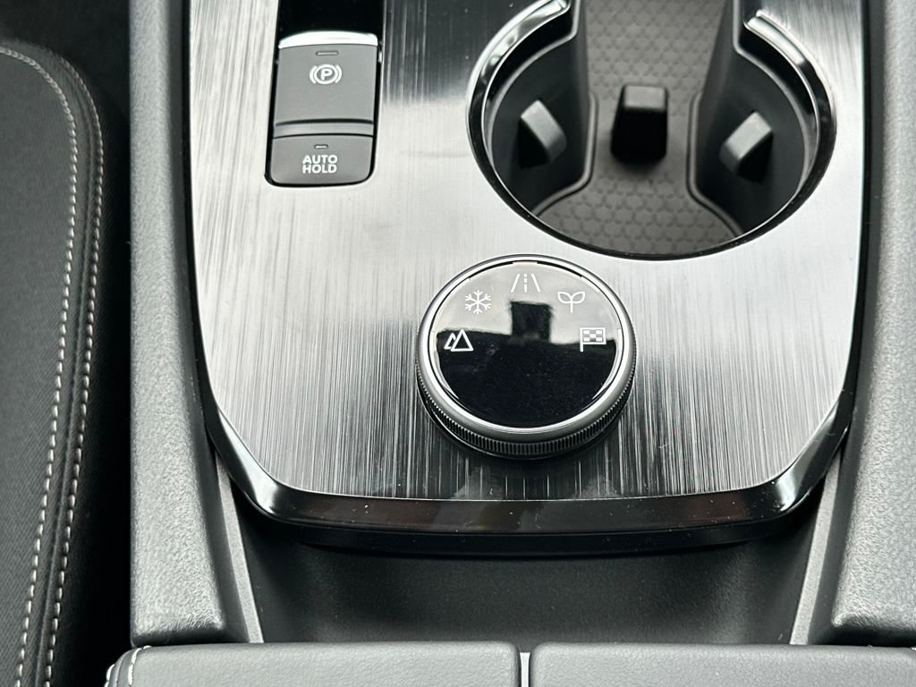 2026 Nissan Rogue S photo 23