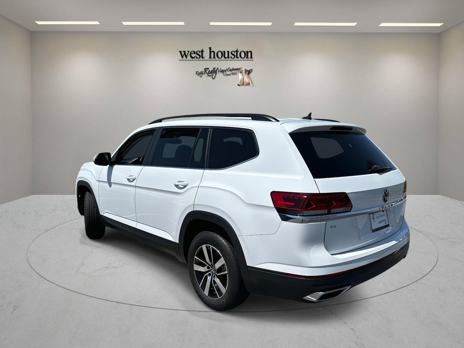 2022 Volkswagen Atlas SE photo 4