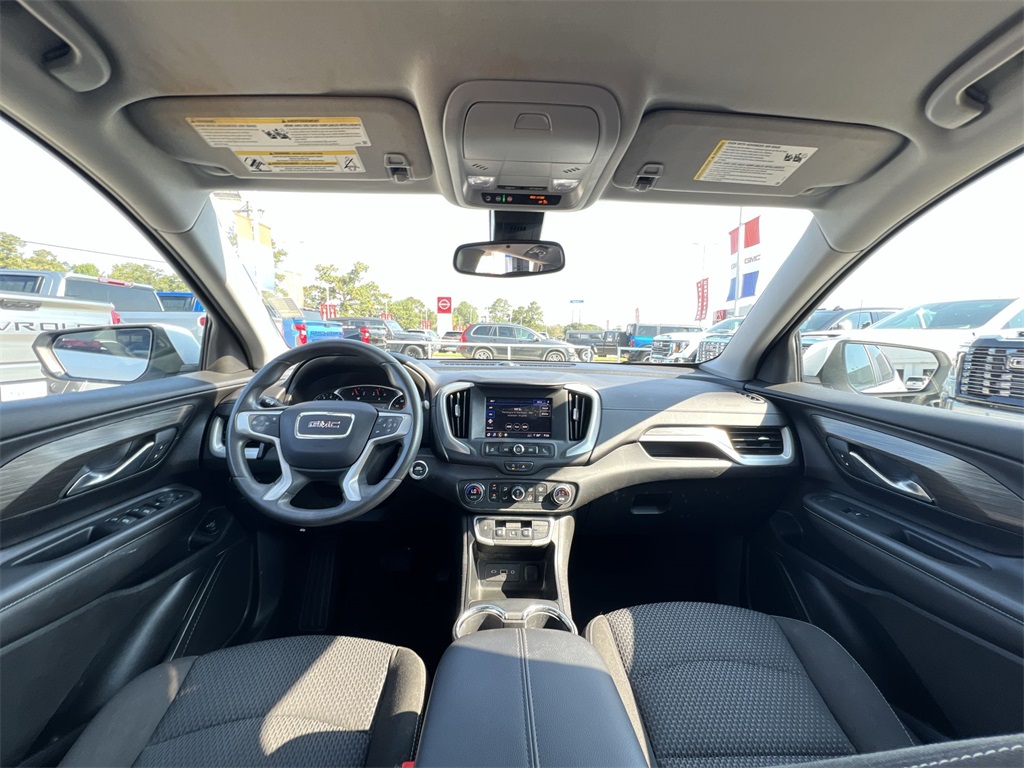 2023 Gmc Terrain SLE photo 24
