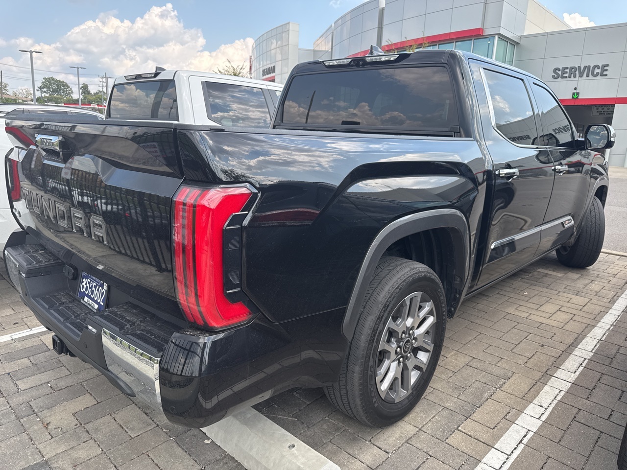 2023 Toyota Tundra 1794 Edition photo 3