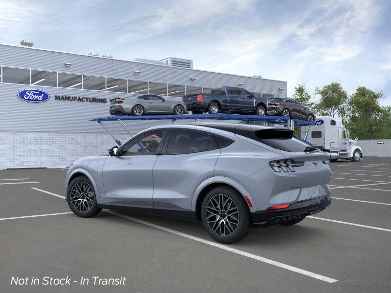 2025 Ford Mustang Mach-E Premium photo 3