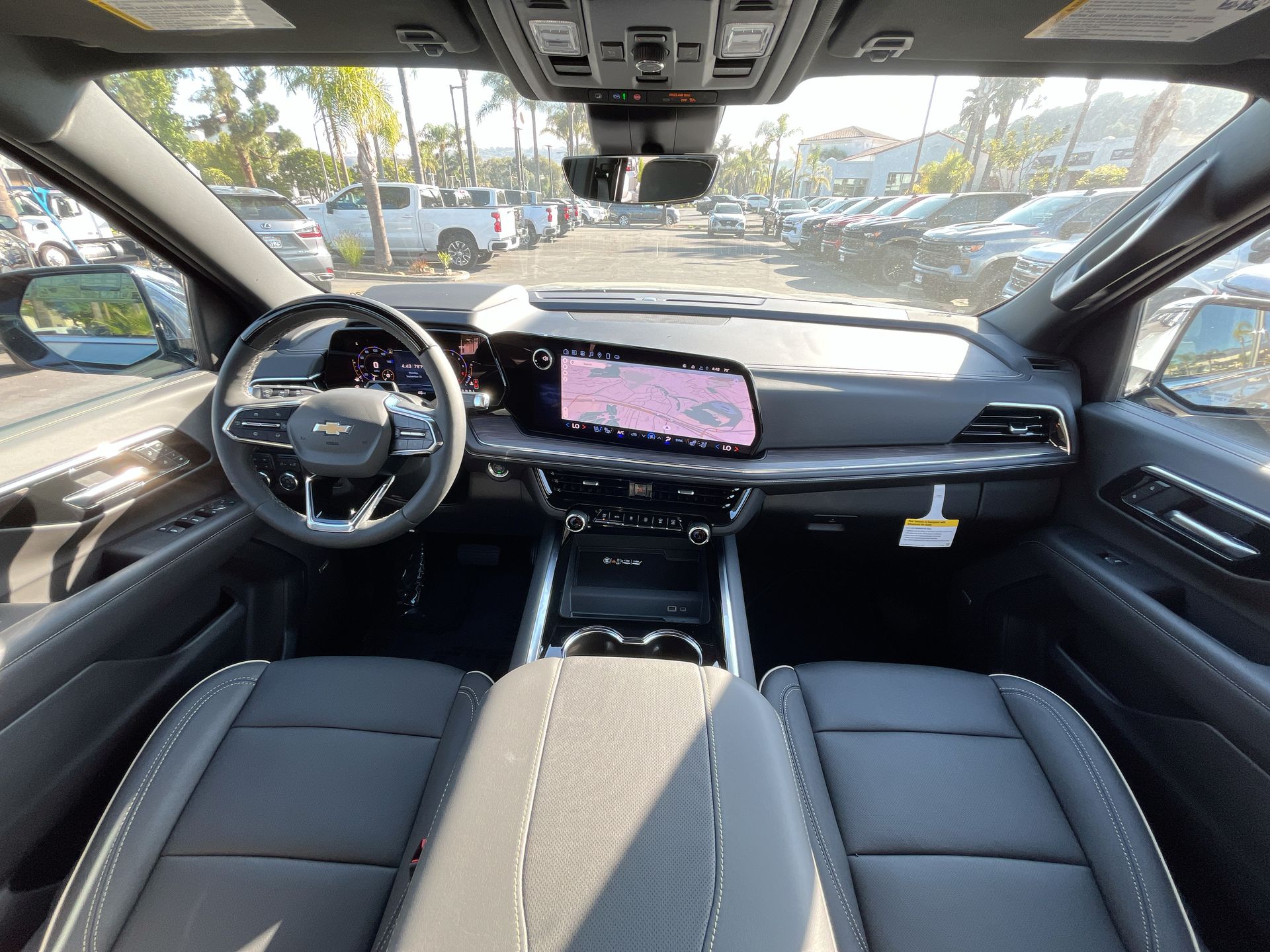 2025 Chevrolet Tahoe Premier photo 19