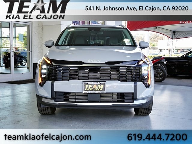 2026 Kia Sportage EX photo 4