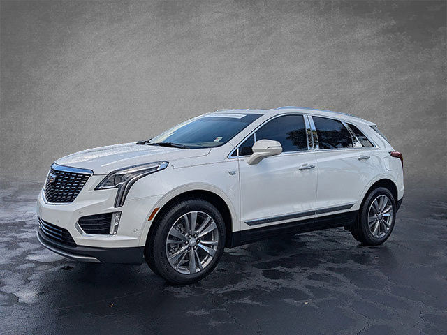 2023 Cadillac XT5 Platinum Premium Luxury photo 3