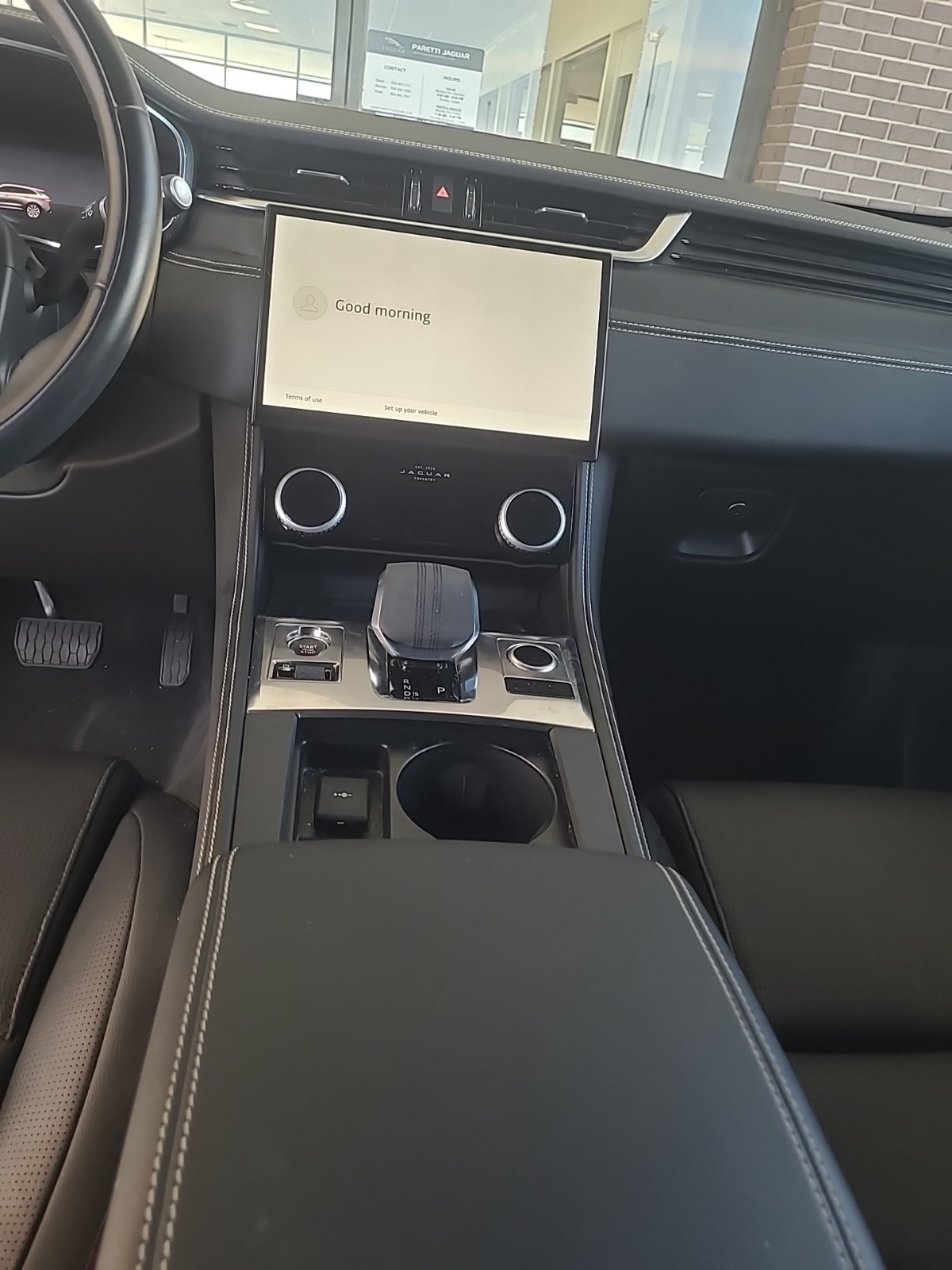 2024 Jaguar F-PACE P250 R-Dynamic S photo 12