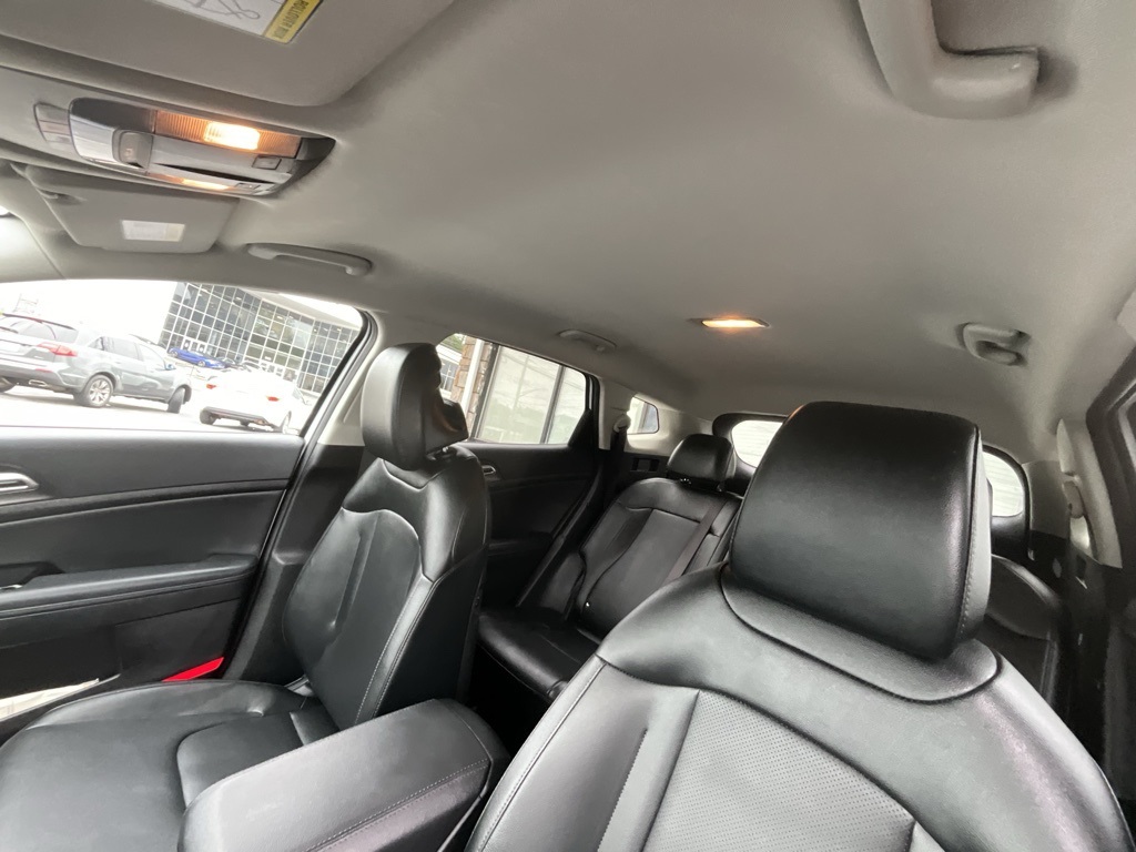 2025 Kia Sportage EX photo 10