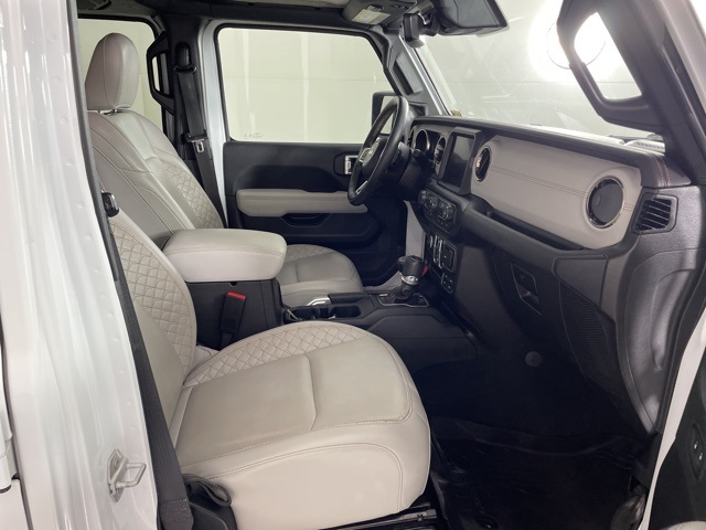 2022 Jeep Wrangler Unlimited Sahara High Altitude photo 43
