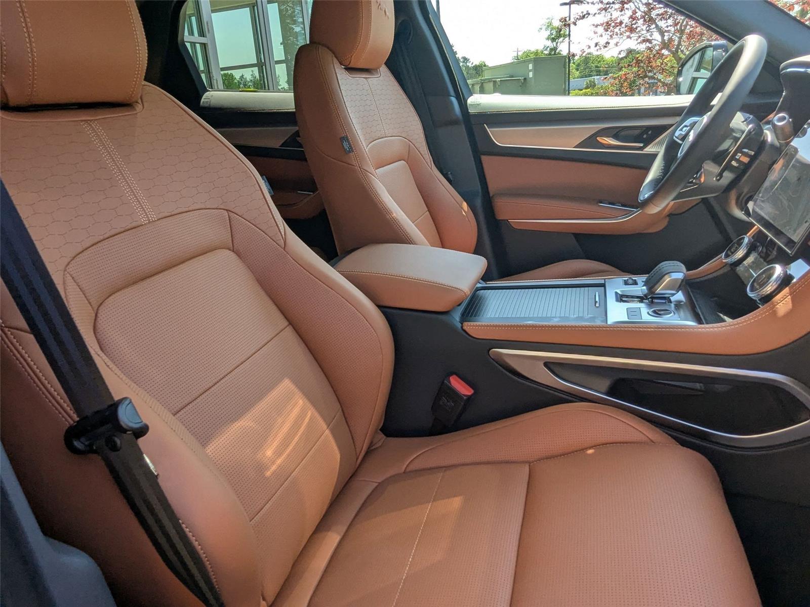 2026 Jaguar F-PACE P250 R-Dynamic S photo 29