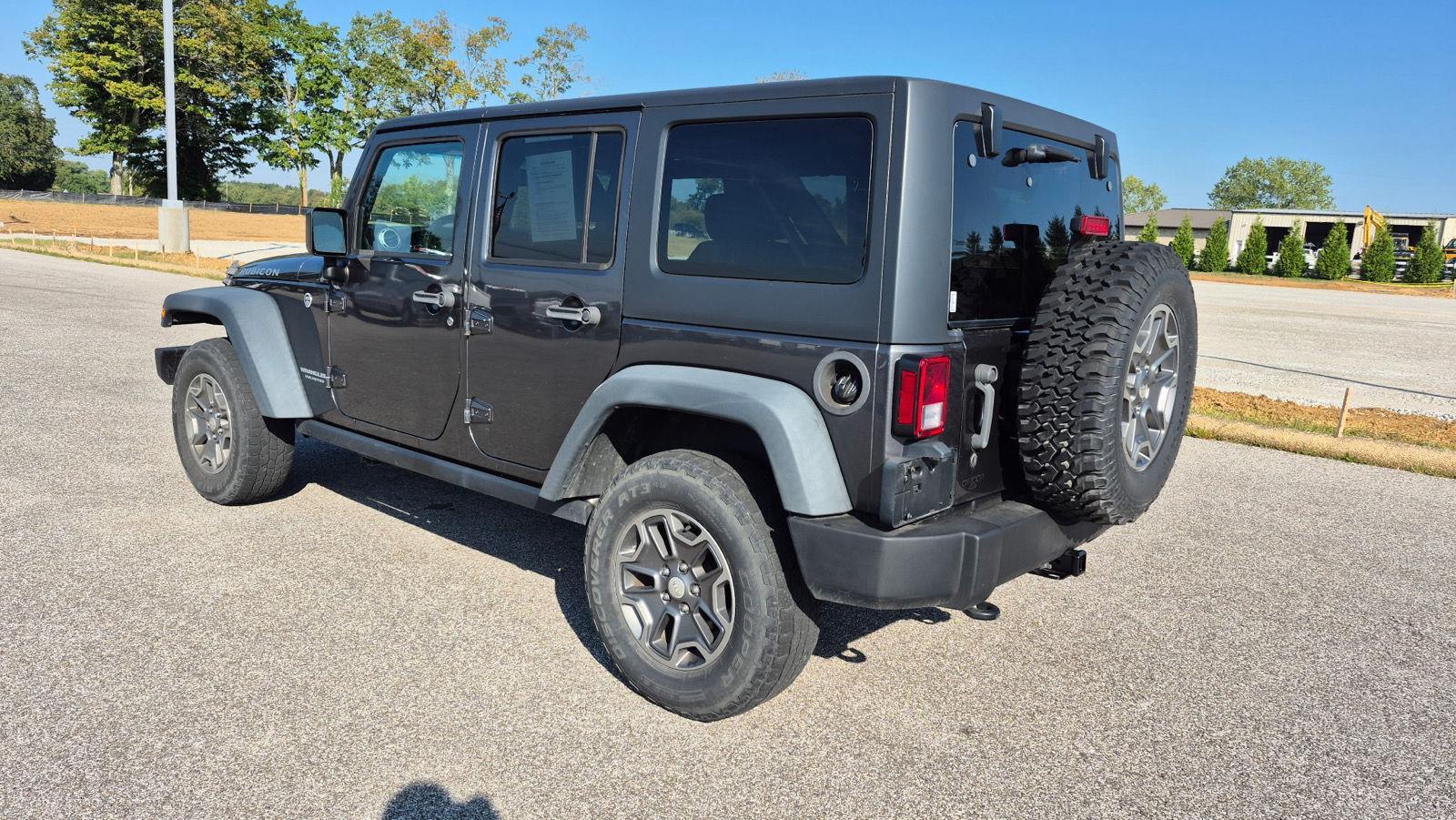 2016 Jeep Wrangler Unlimited Rubicon photo 7