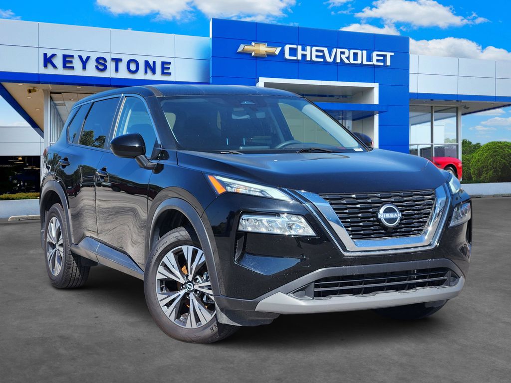 2023 Nissan Rogue SV's photo