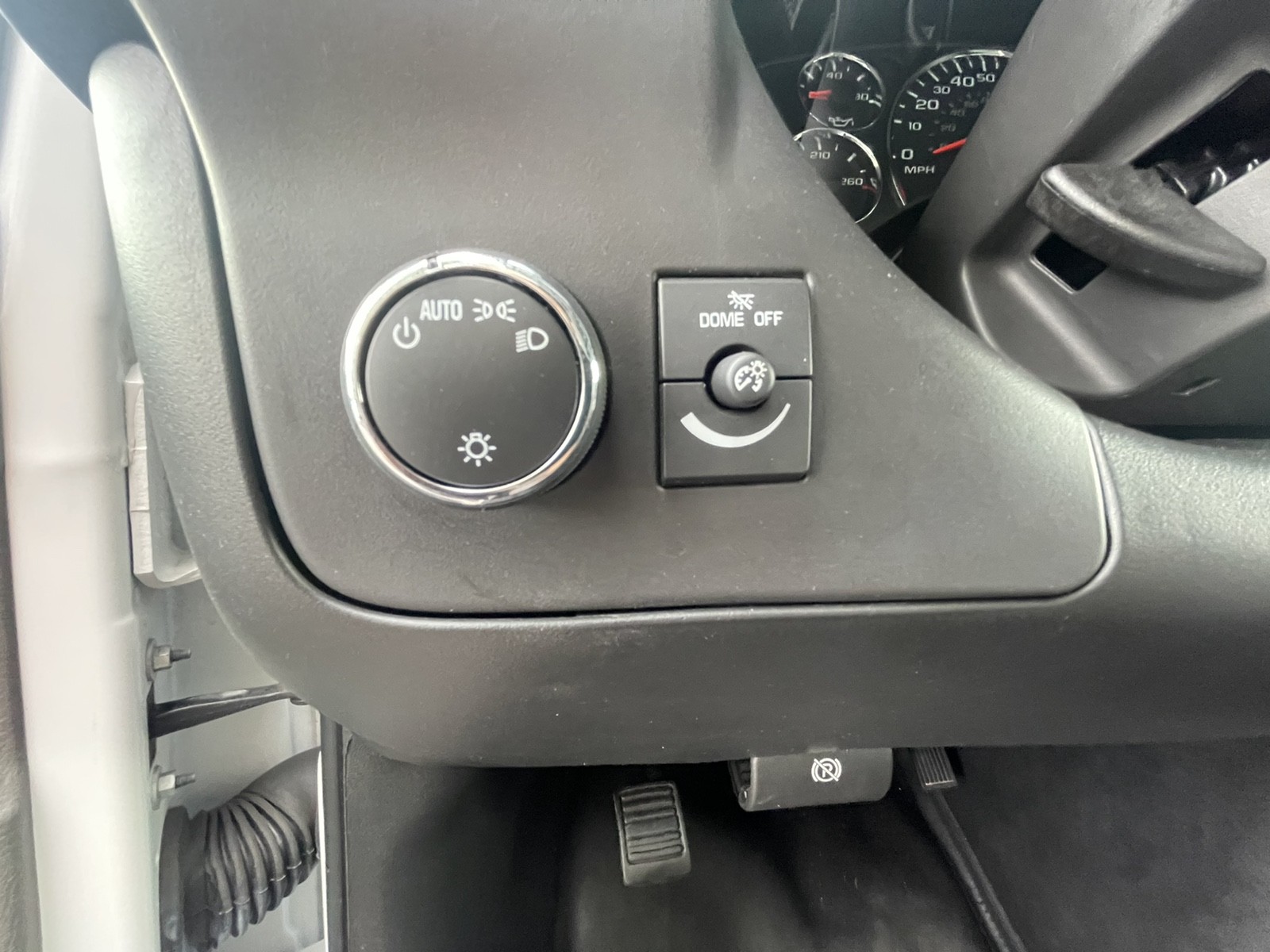 2019 Chevrolet Express Cargo Van photo 19