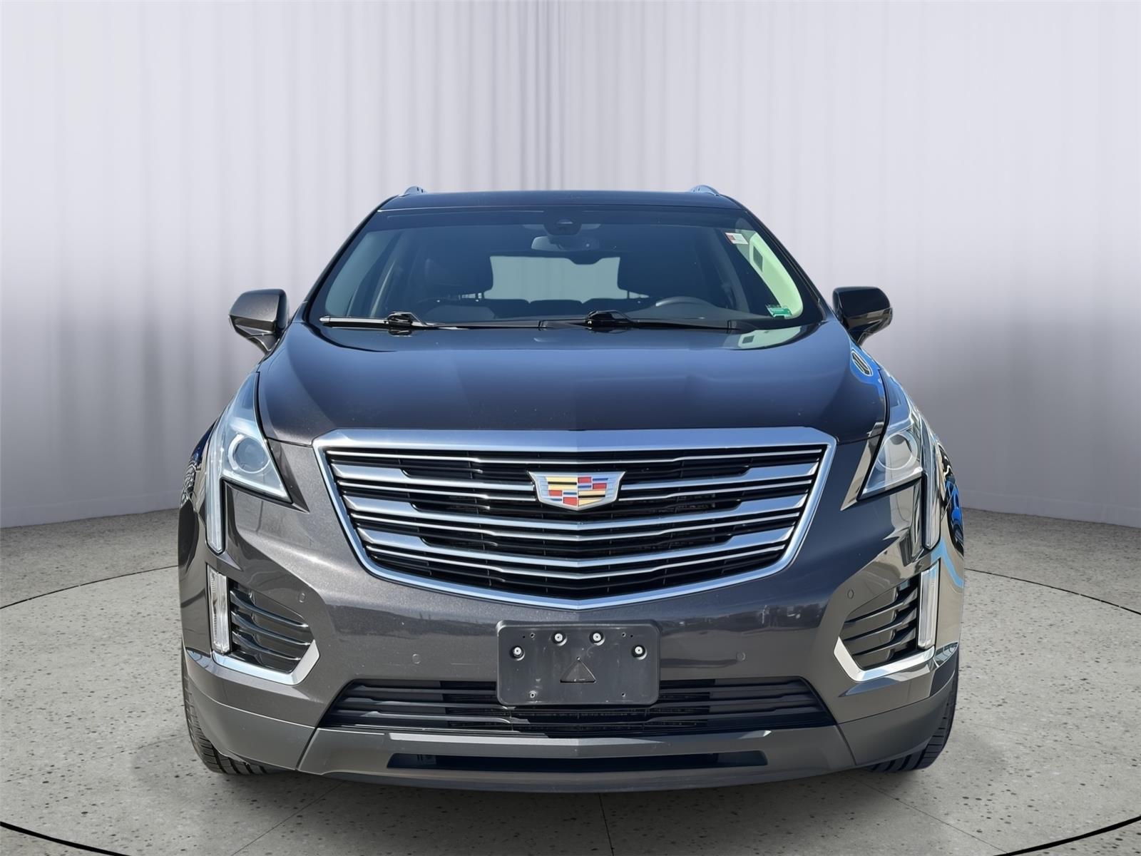 Used 2017 Cadillac XT5 Luxury with VIN 1GYKNBRS9HZ238831 for sale in Kansas City