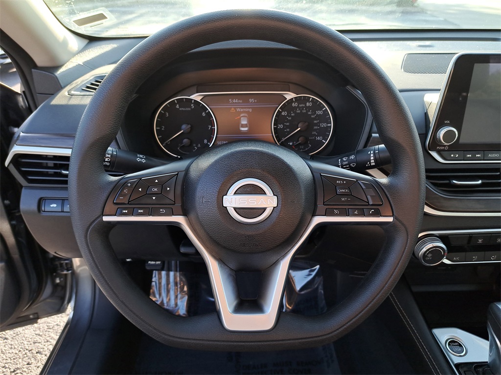 2023 Nissan Altima 2.5 SV photo 26
