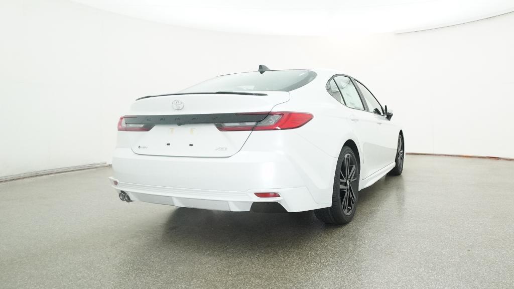 2025 Toyota Camry XSE photo 5