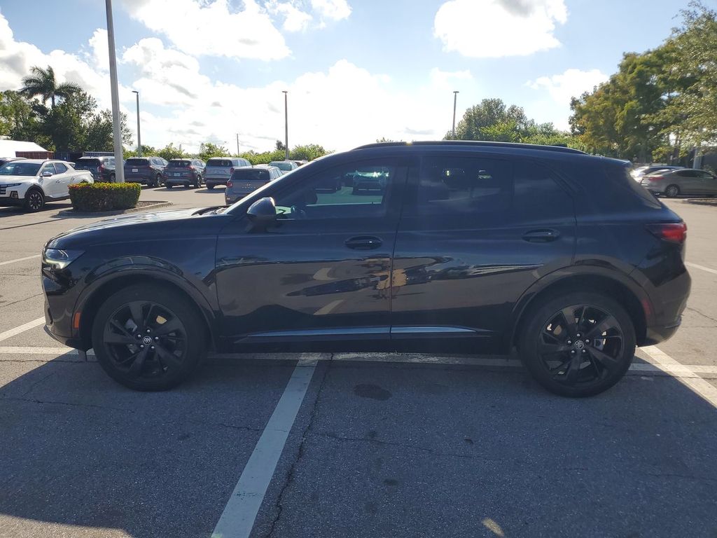 2023 Buick Envision Preferred photo 14